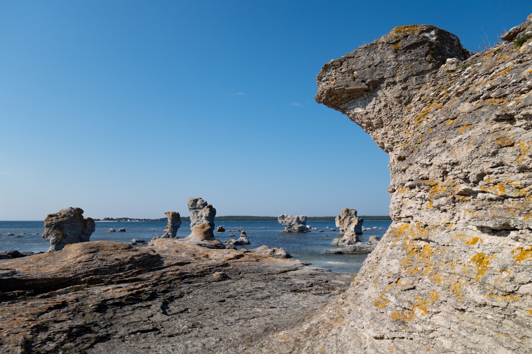 photo of Fårö Cliff near Fårö fyr