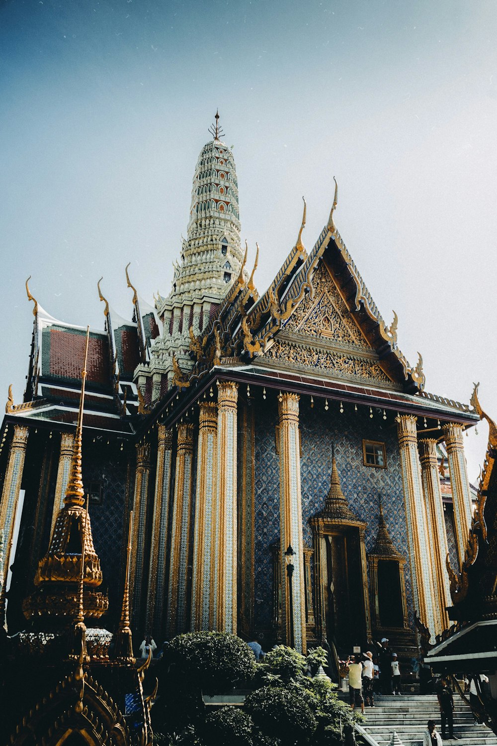 grey concrete pagoda during daytime