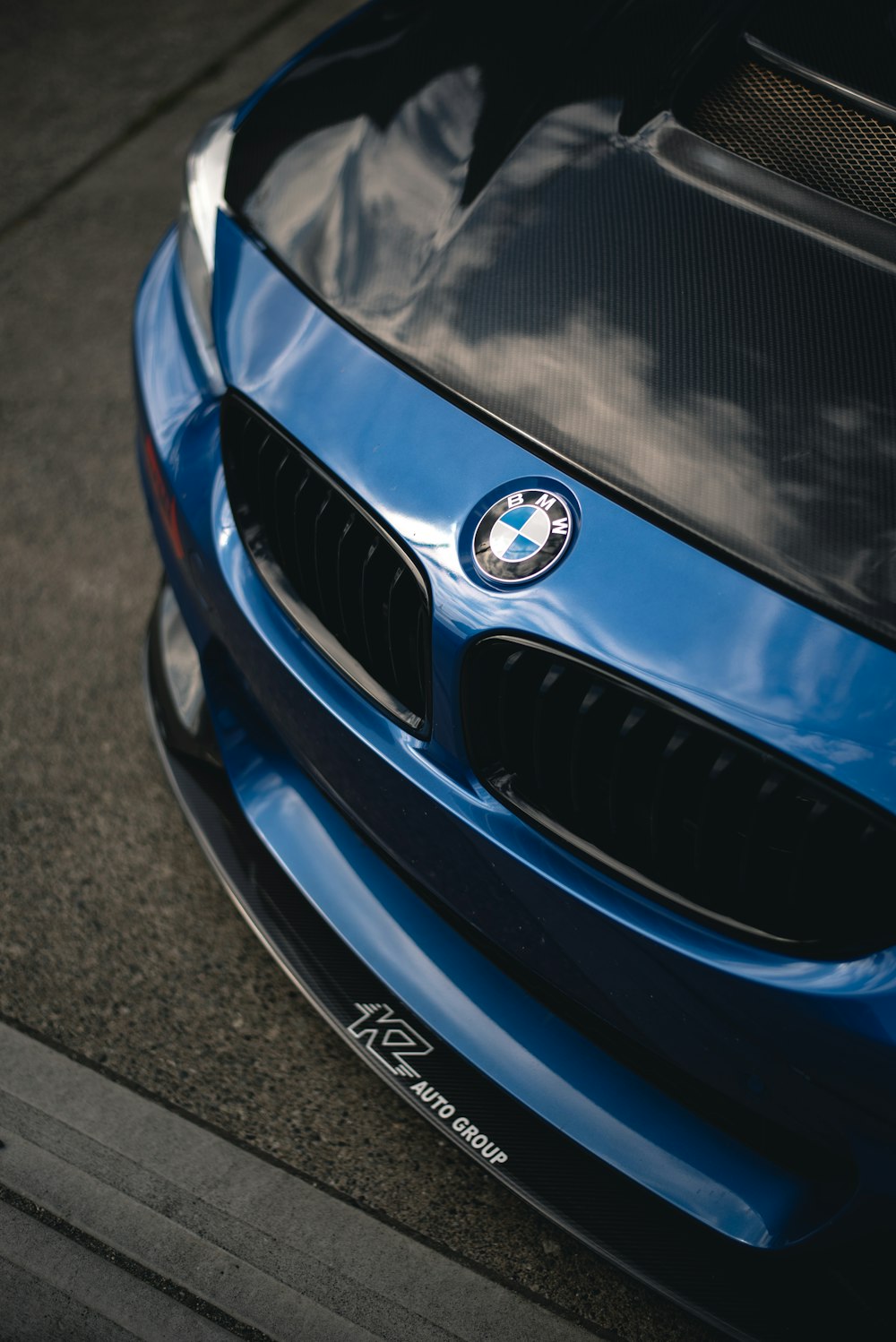 black and blue BMW car
