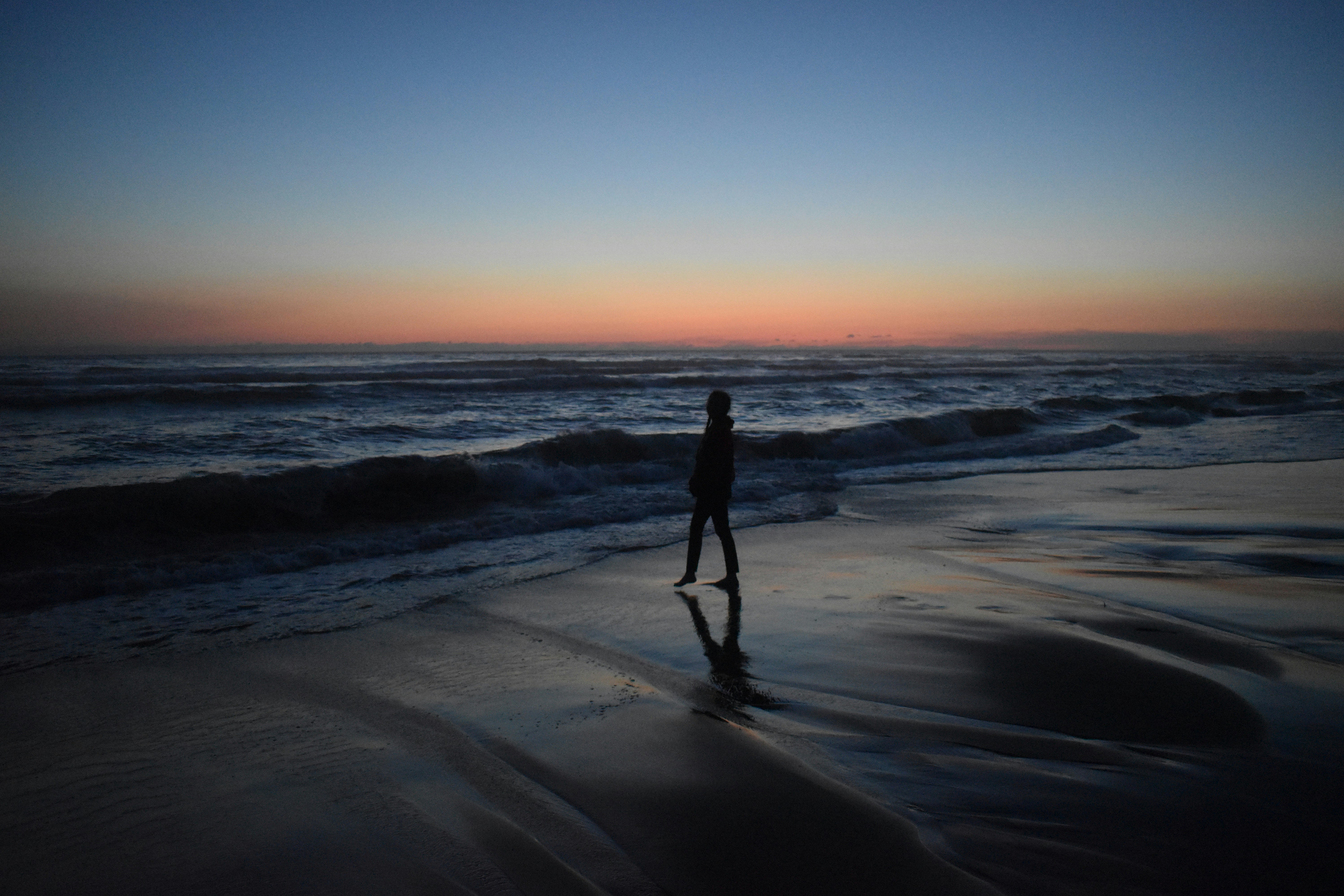 Photo by pictures102