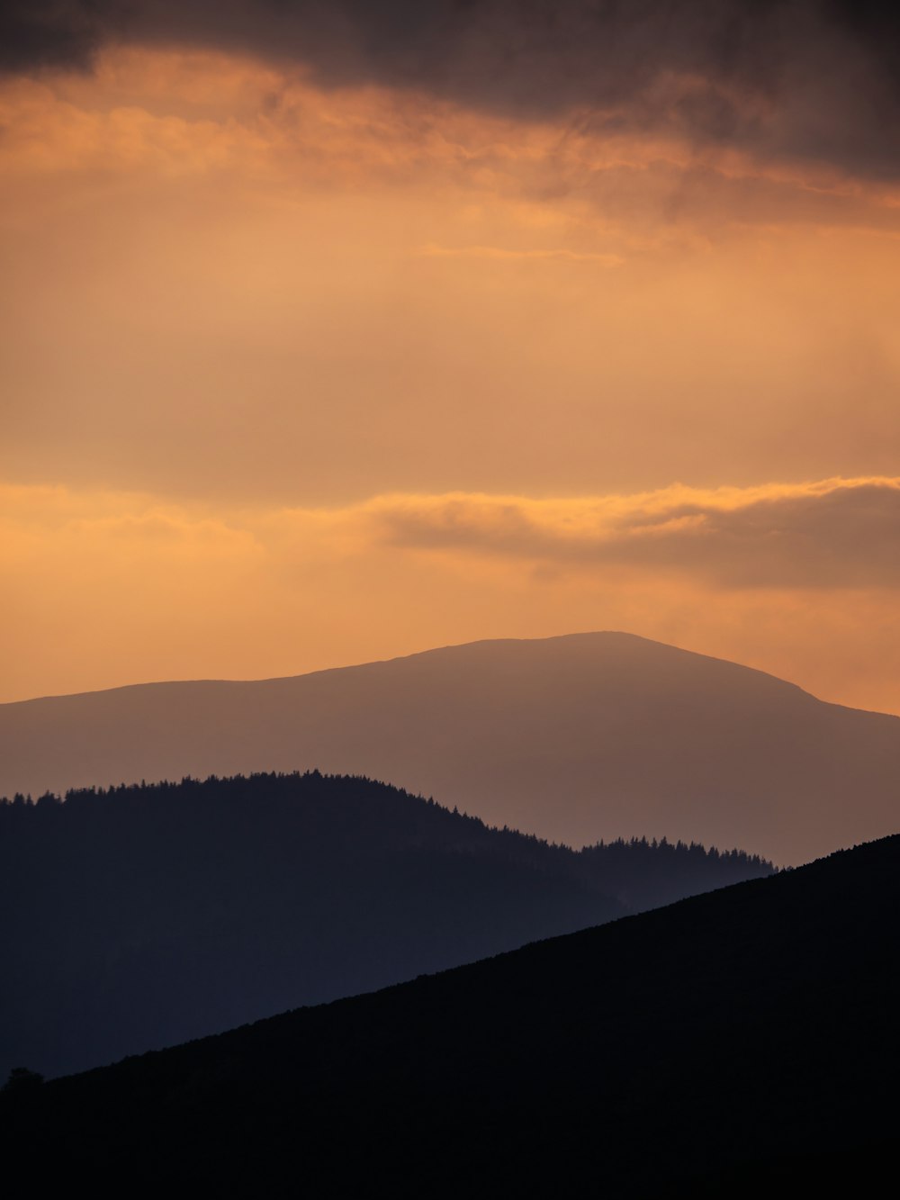 silhouette of mountain