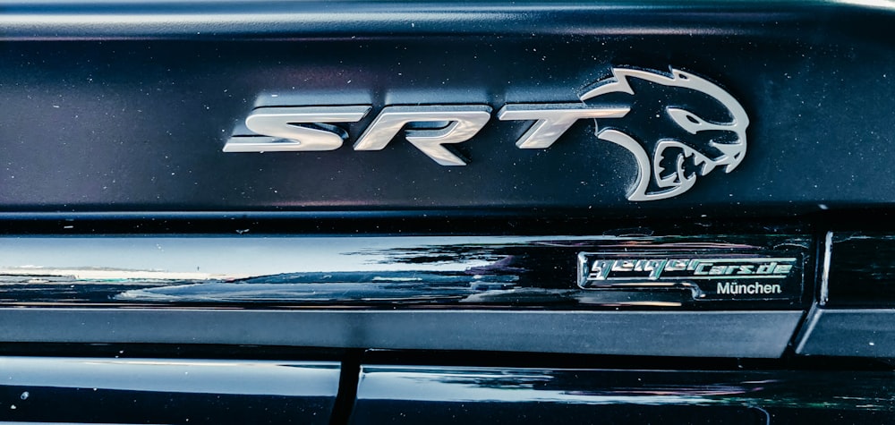Emblema SRT sul veicolo