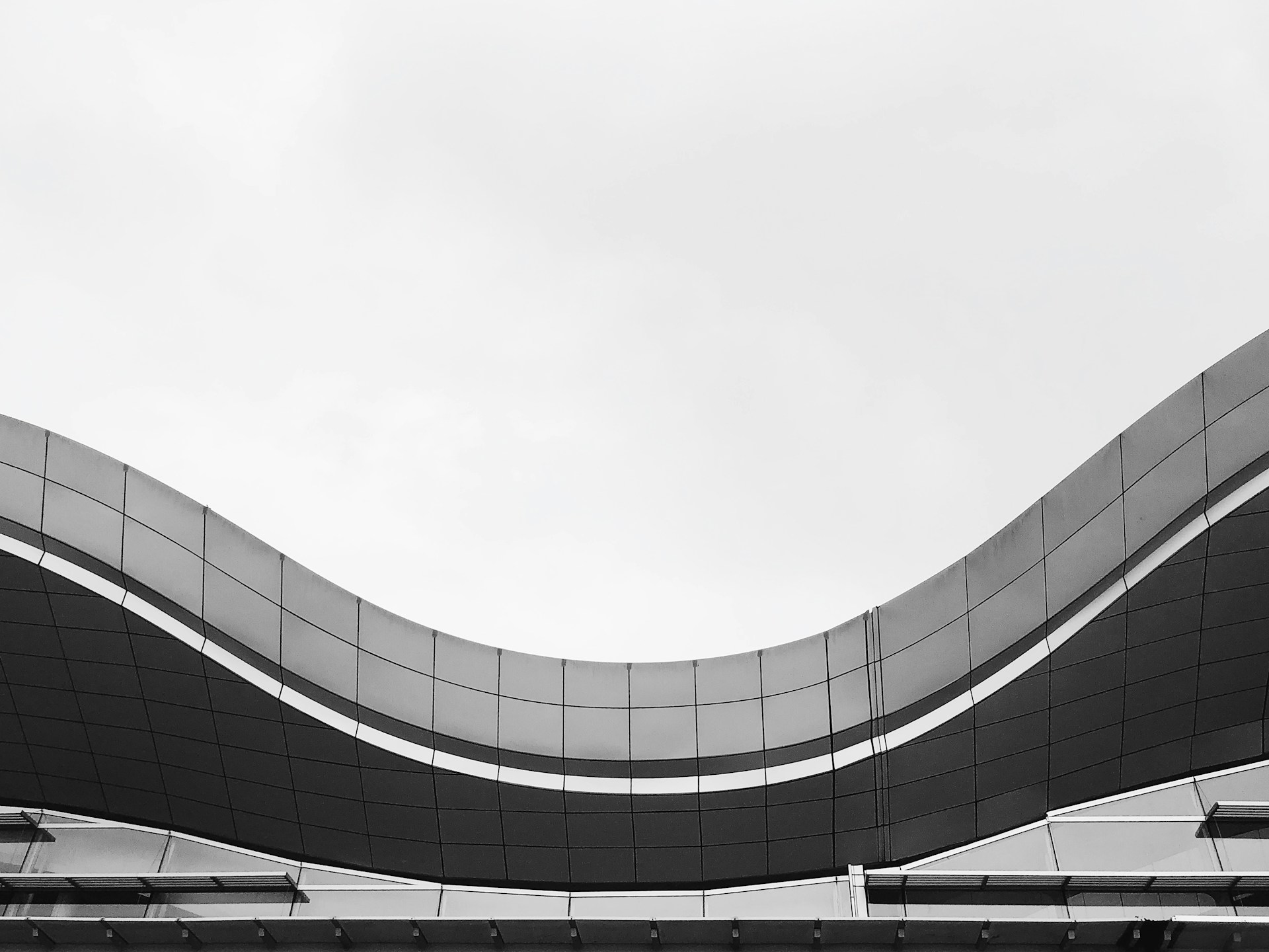 gray concrete structure