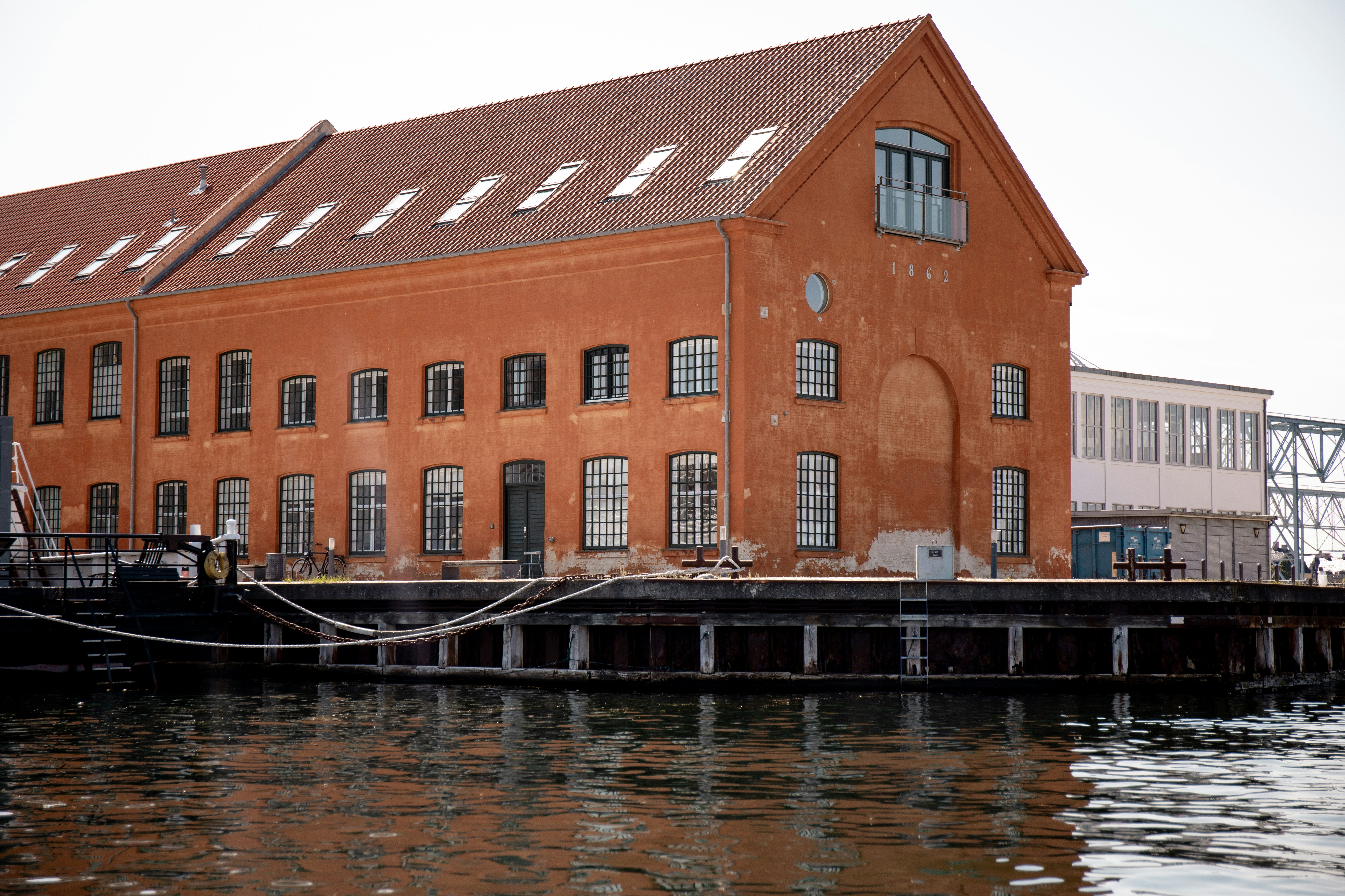 Photo by allthestories