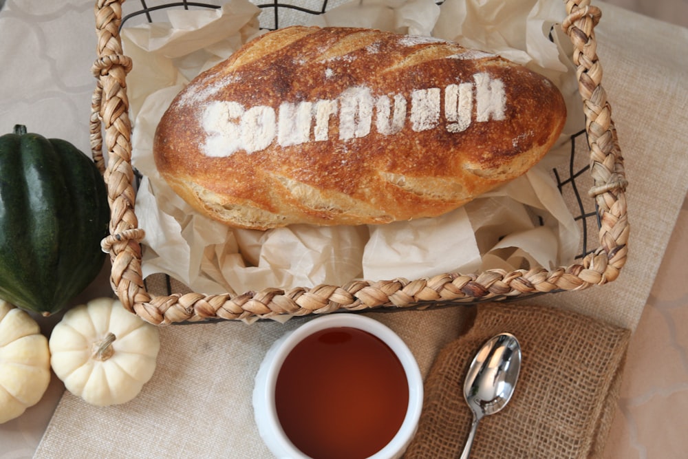 pastry bread beside red sauce