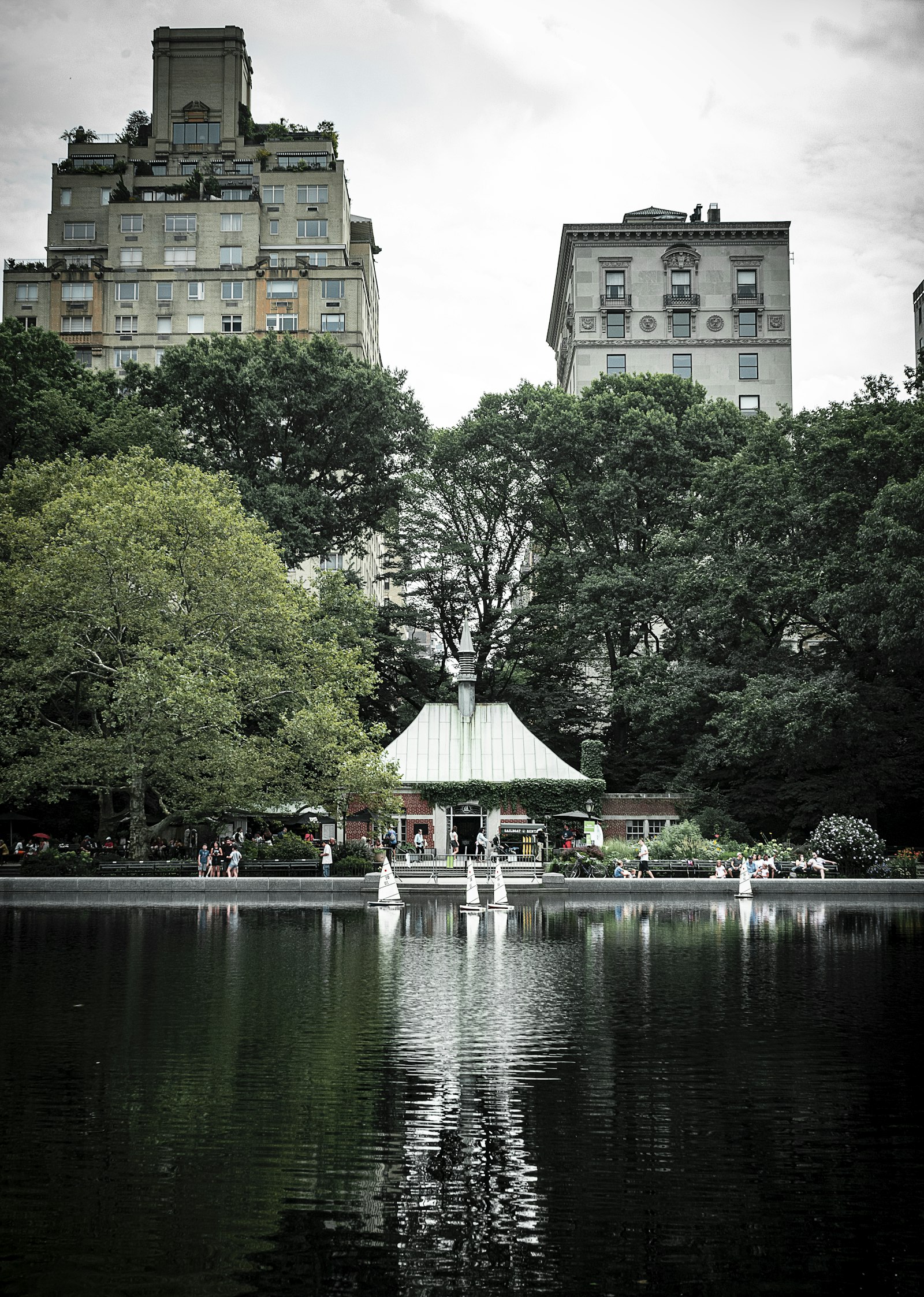 Sony a7R + Sony FE 28-70mm F3.5-5.6 OSS sample photo. Green-leafed trees photography