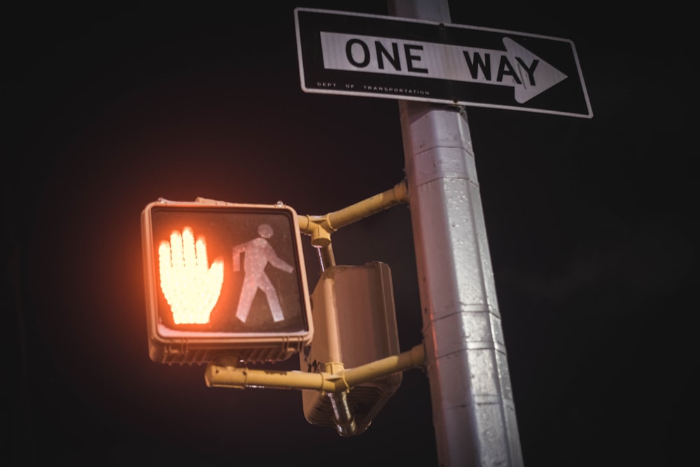 one way signage