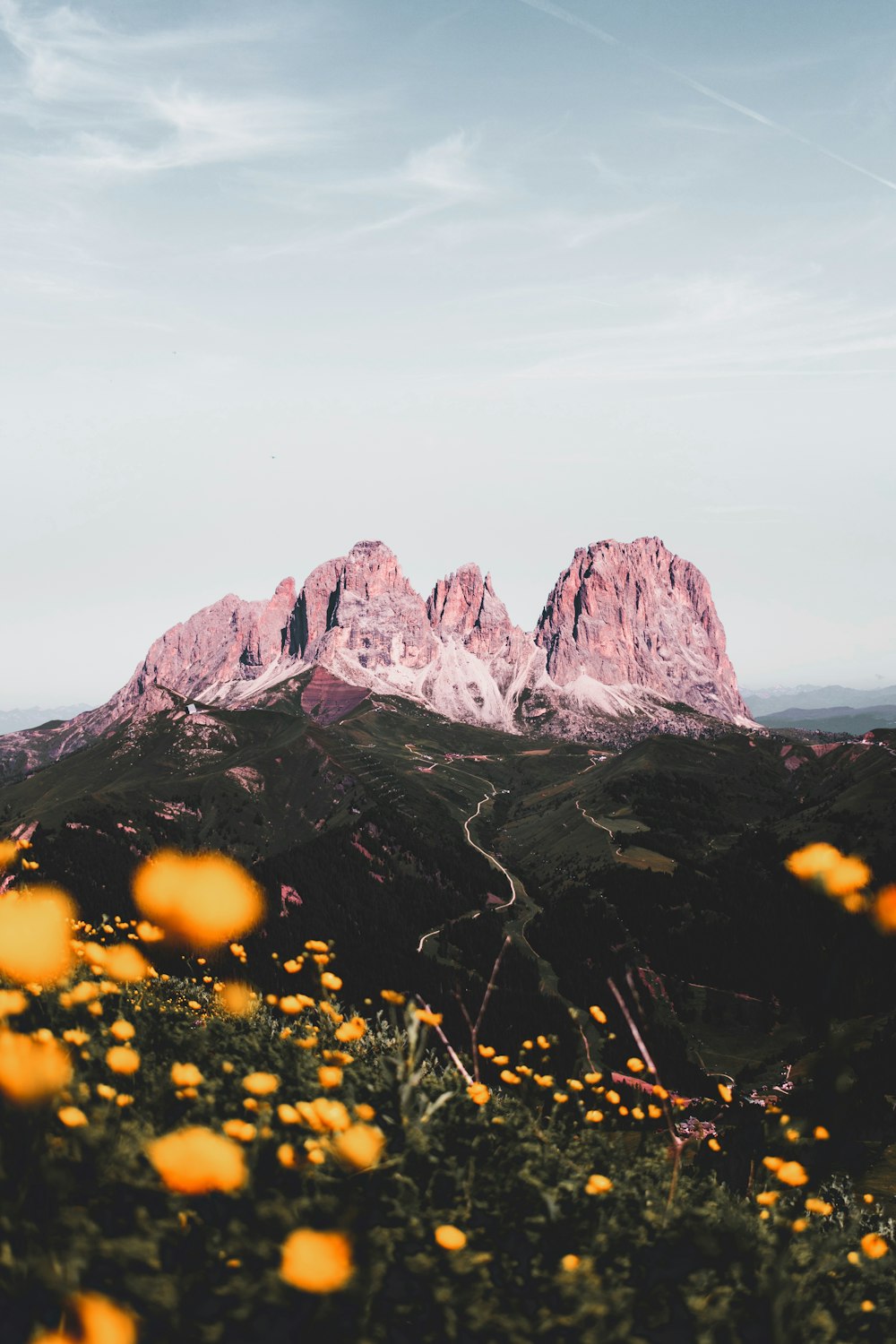 Montañas Rocosas durante el día