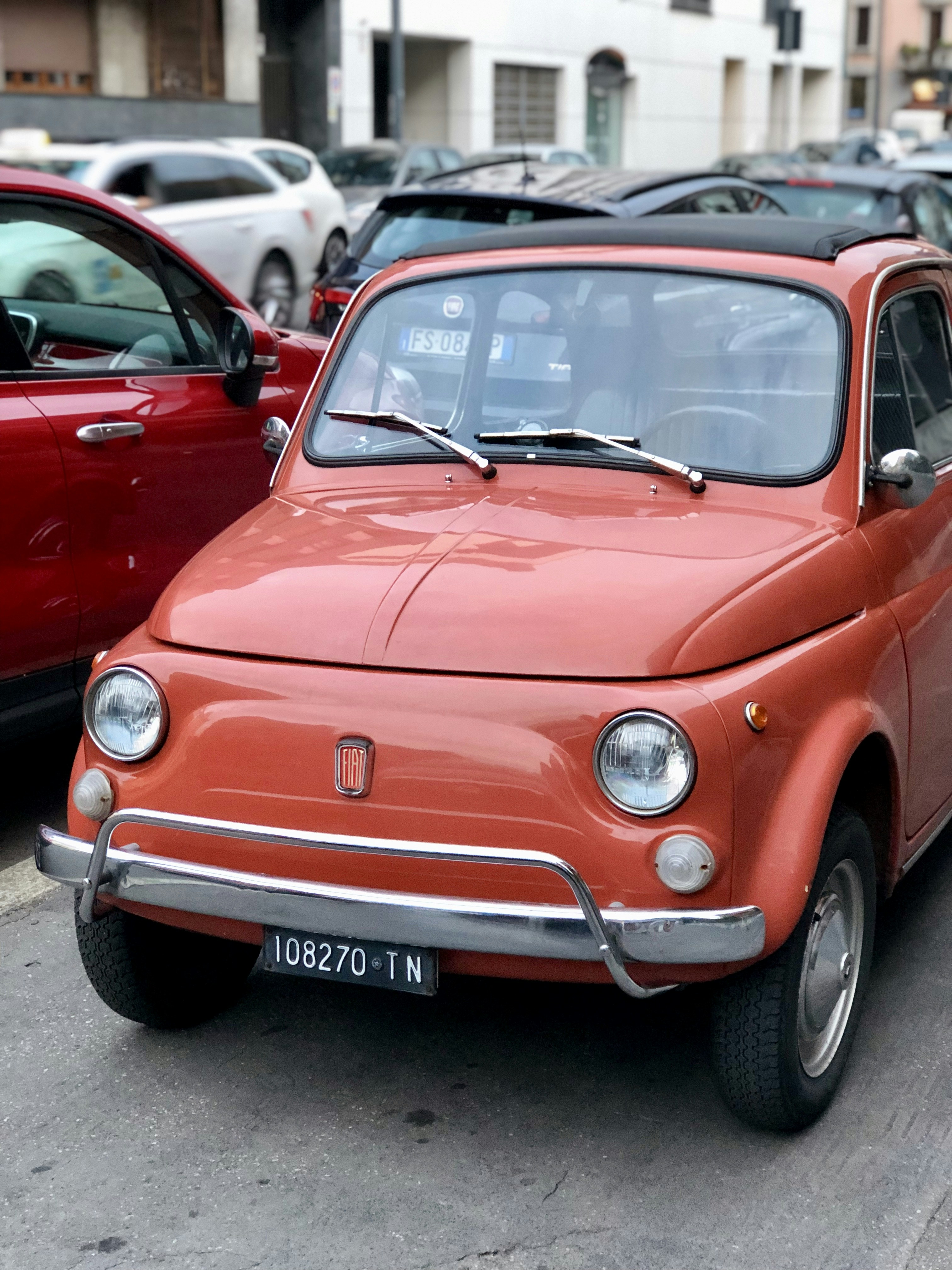 photo-1564603852786-7a7b5f53322d?ixid=M3wxMjA3fDB8MXxzZWFyY2h8NzV8fGNoYXRncHQlMjA0fGVufDB8fHx8MTczODA4MTY5Mnww%5Cu0026ixlib=rb-4.0.3