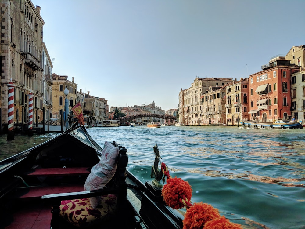 Italy buildings showing lake during daytime