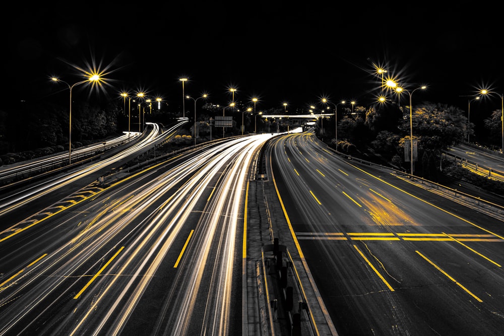 Autoroute la nuit