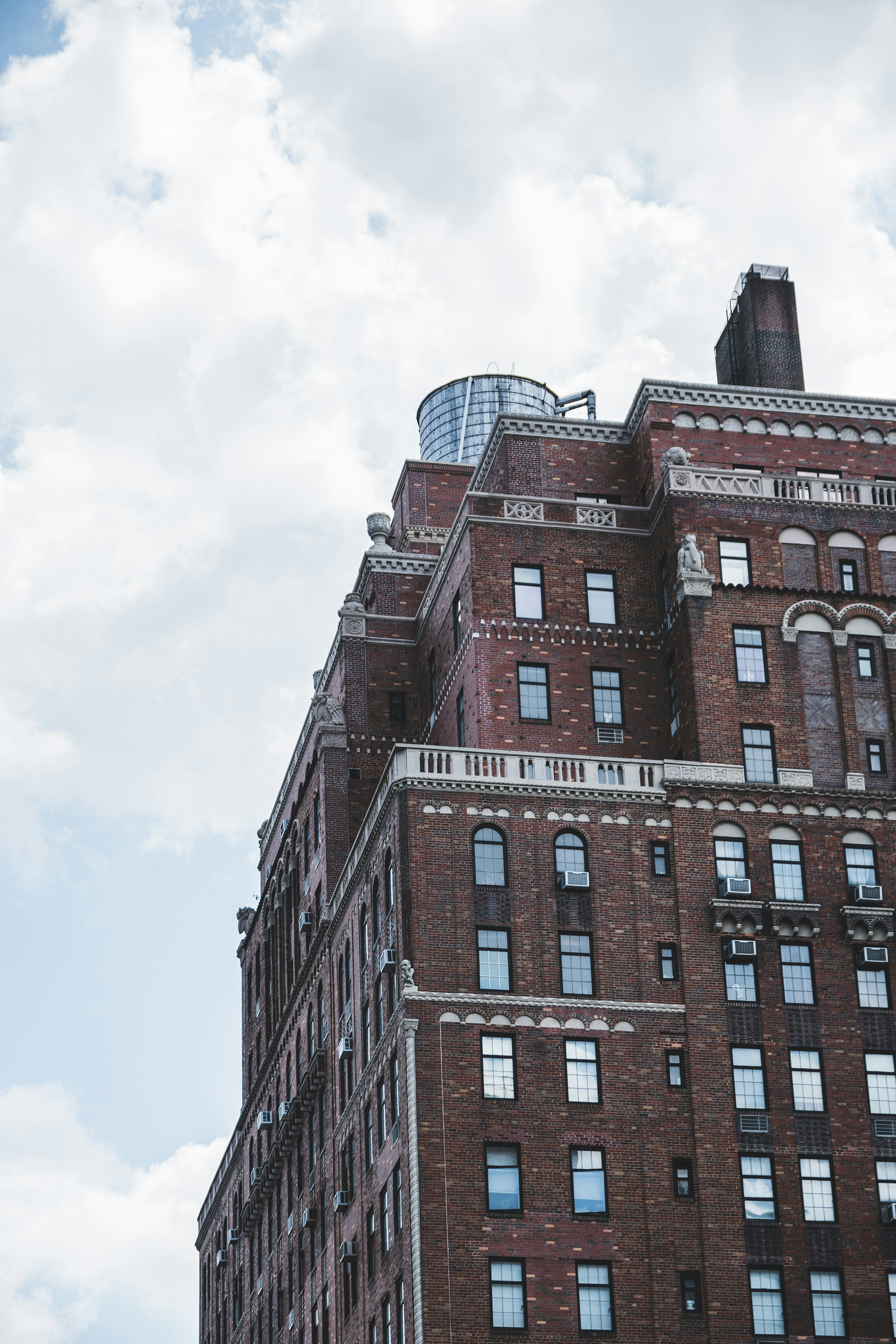 Photo by etiennedelorieux