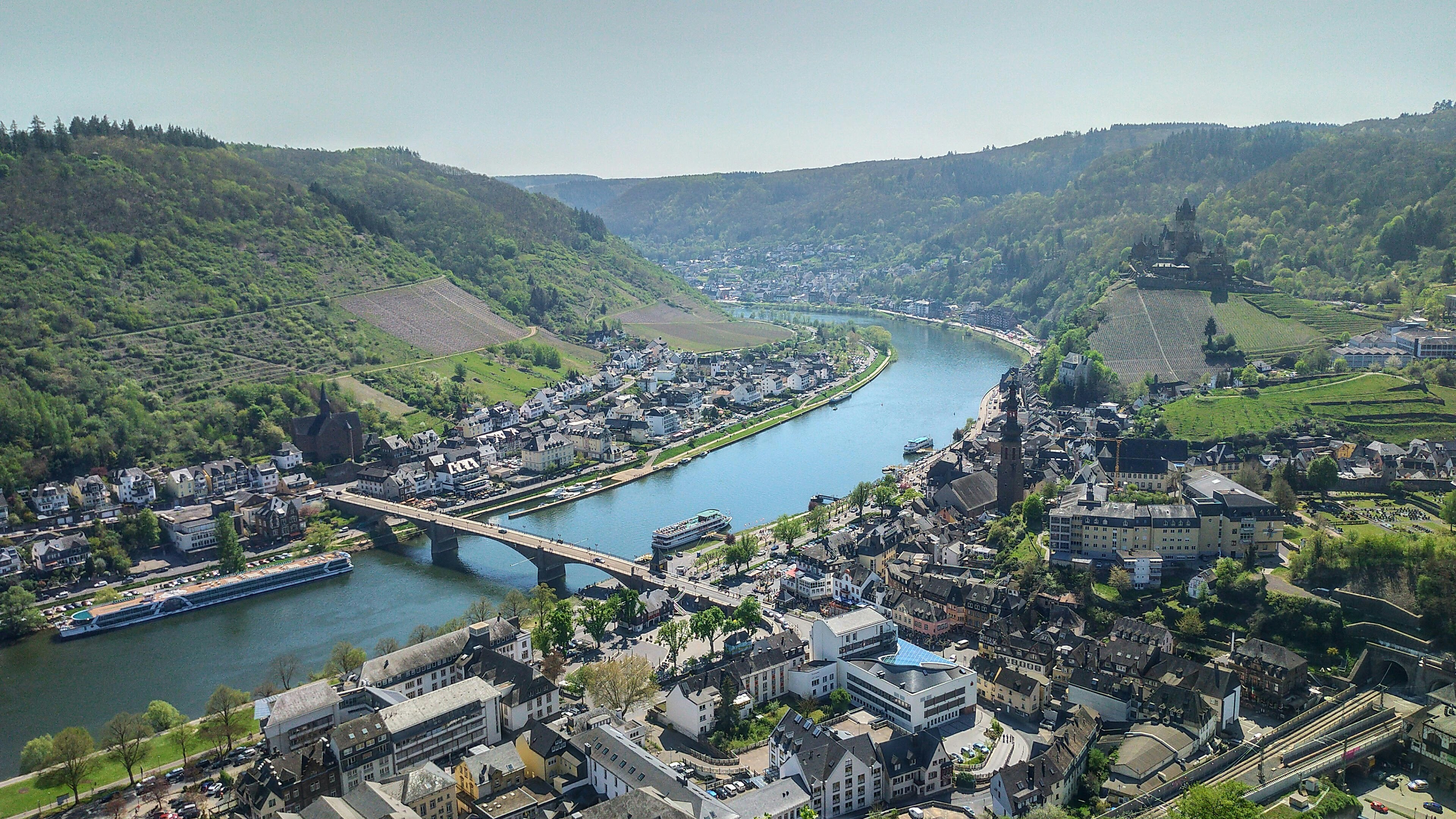 Photo by marcelmuellerio