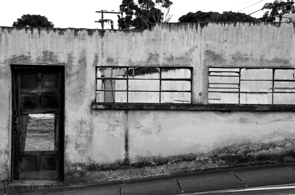 grayscale photo of concrete building