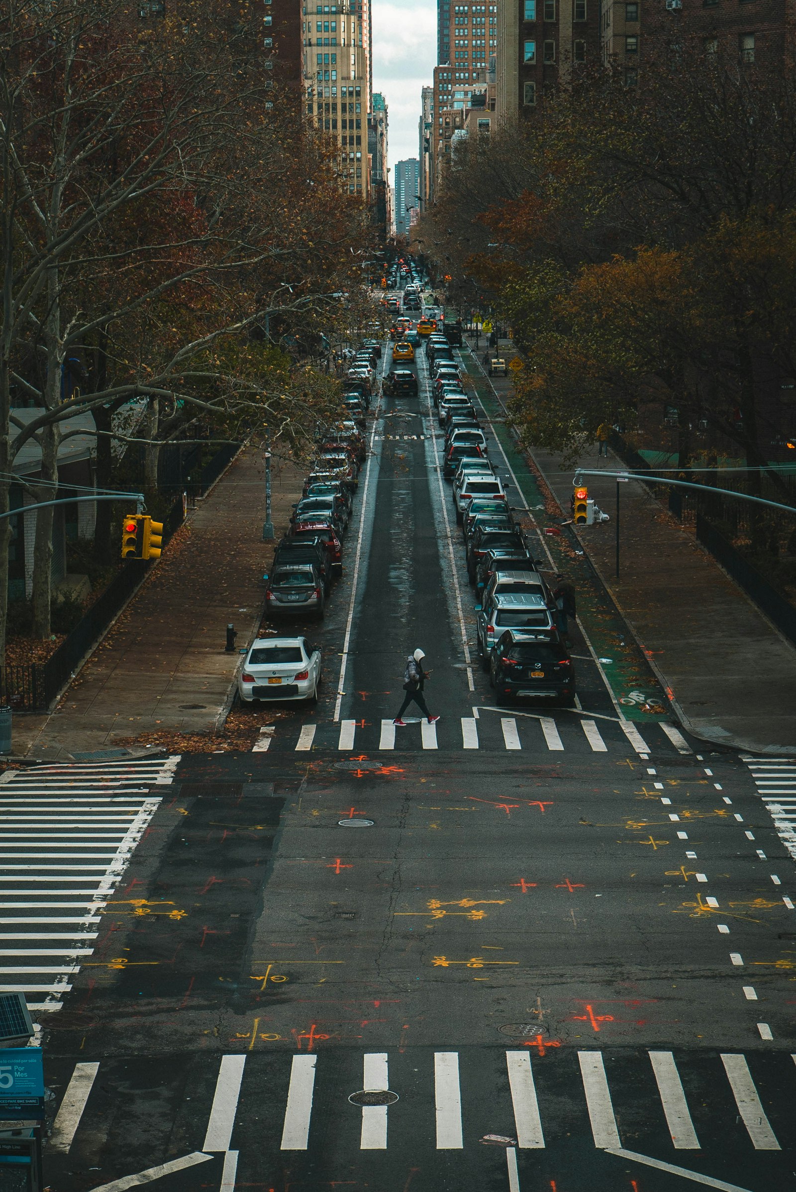 Sony a7S II + Sony Vario Tessar T* FE 24-70mm F4 ZA OSS sample photo. Car lot in a photography