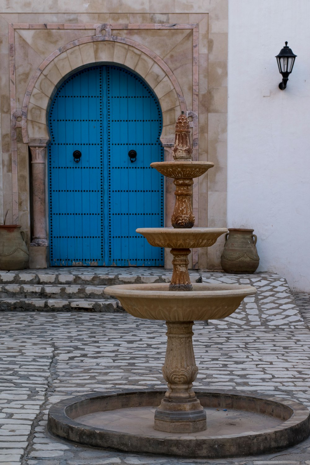 brown water fountain