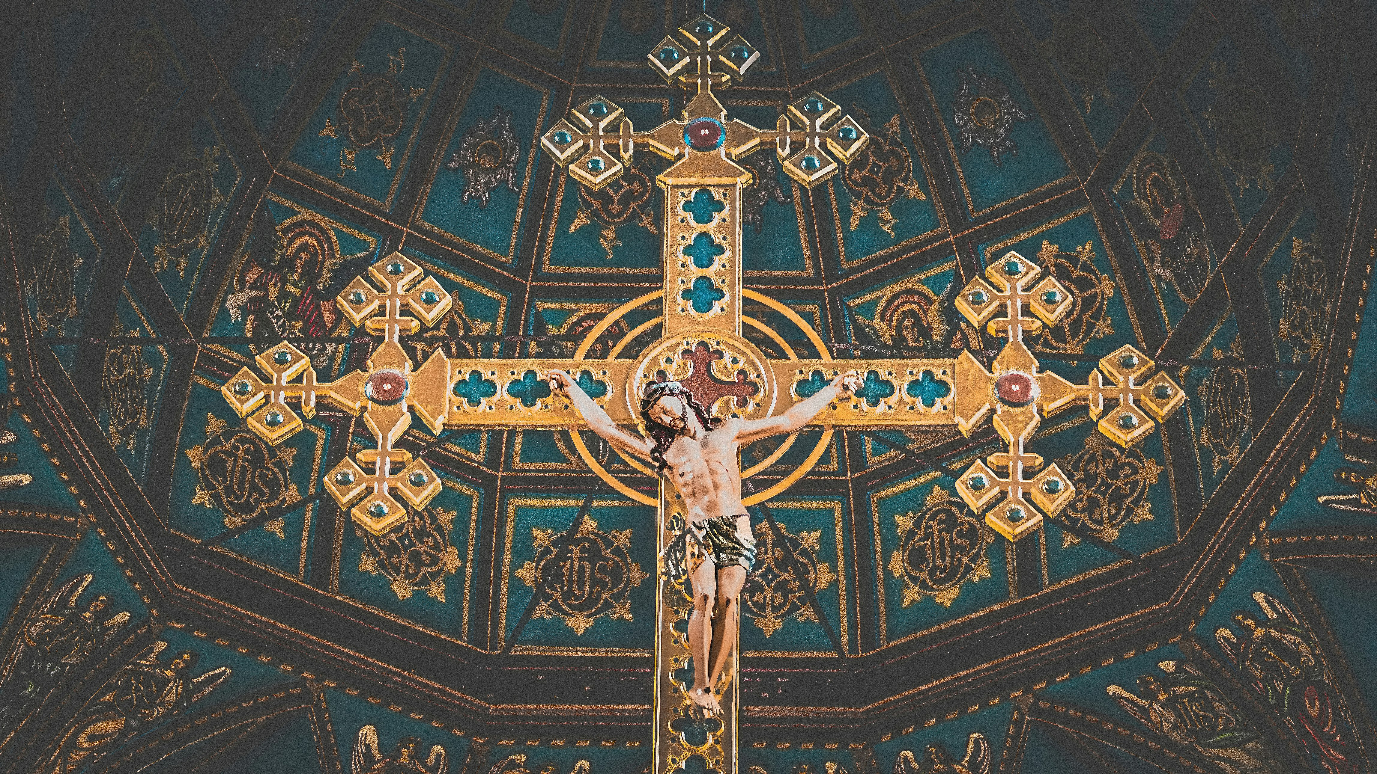 Jesus crucifix