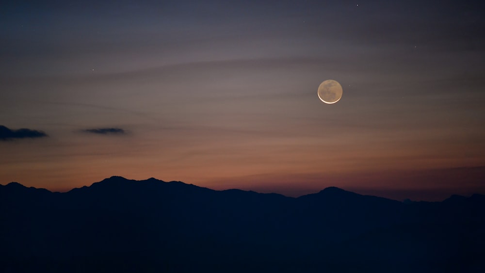 silhouette of mountain