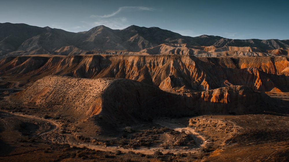 brown rock mountain