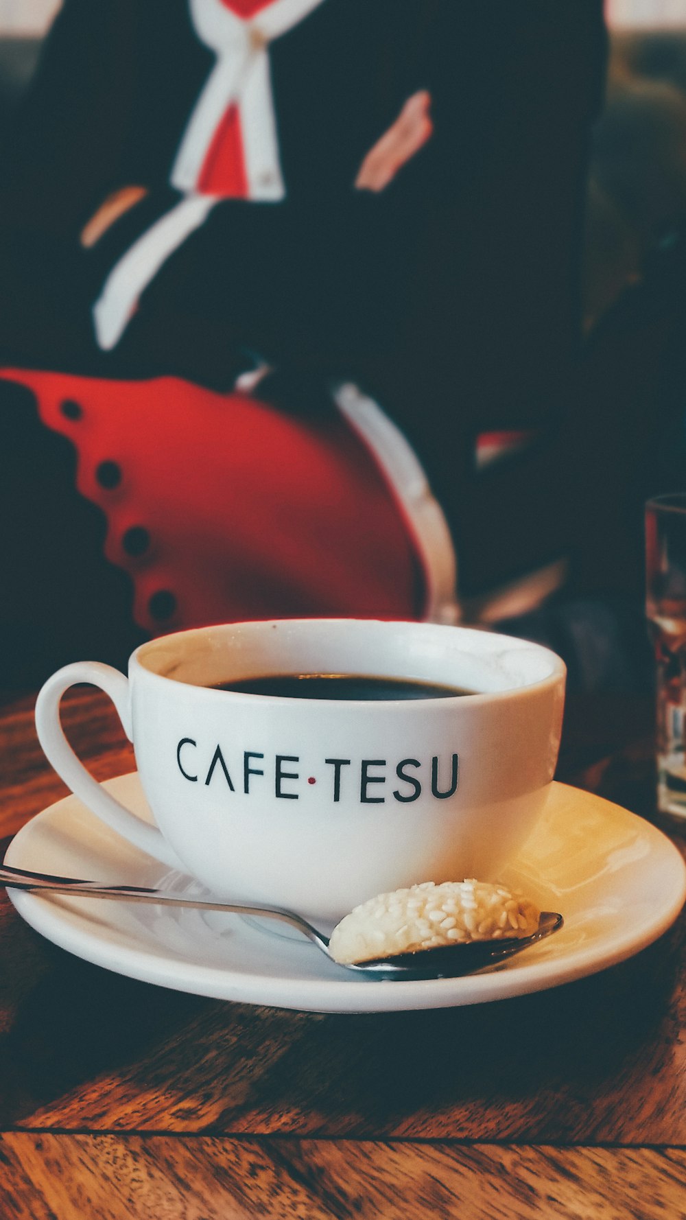 Download White And Yellow Plastic Cup Photo Free Cup Image On Unsplash PSD Mockup Templates