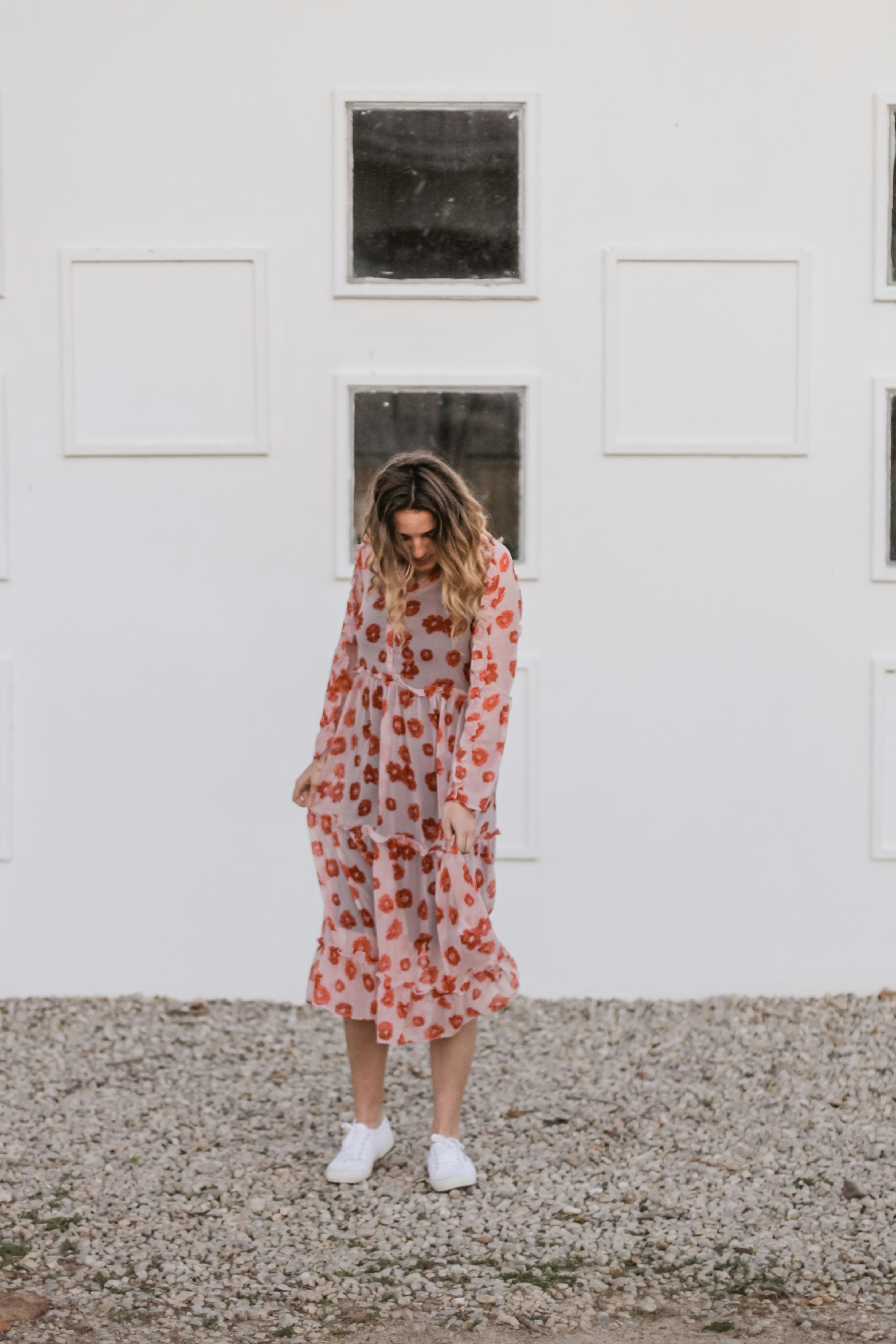 women's white and red lip print long-sleeved dress