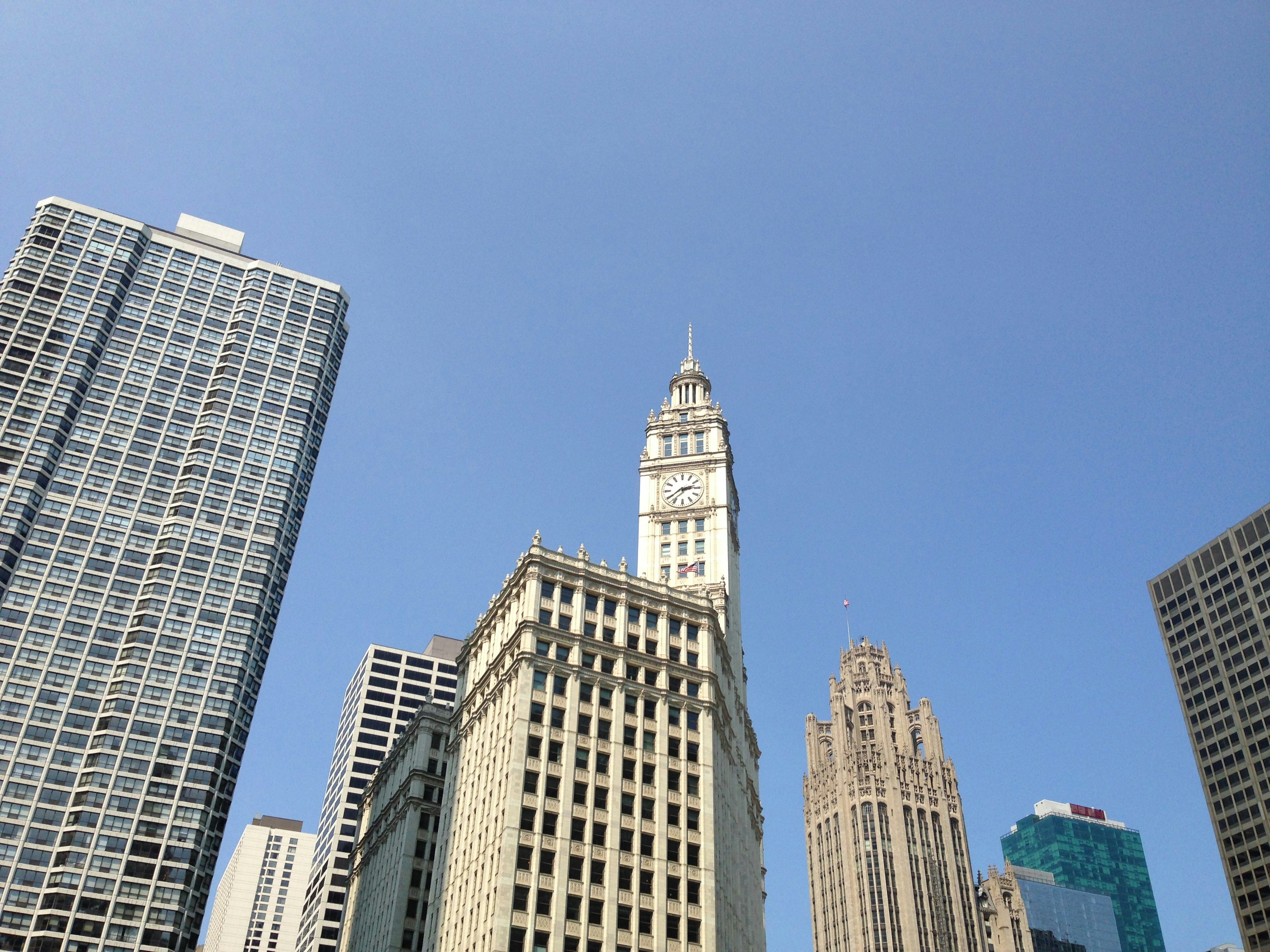 The Millie on Michigan exterior showcasing its modern architecture and prime downtown Chicago location - Luxury rentals downtown Chicago