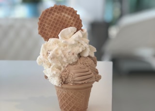 white and brown ice cream close-up photography