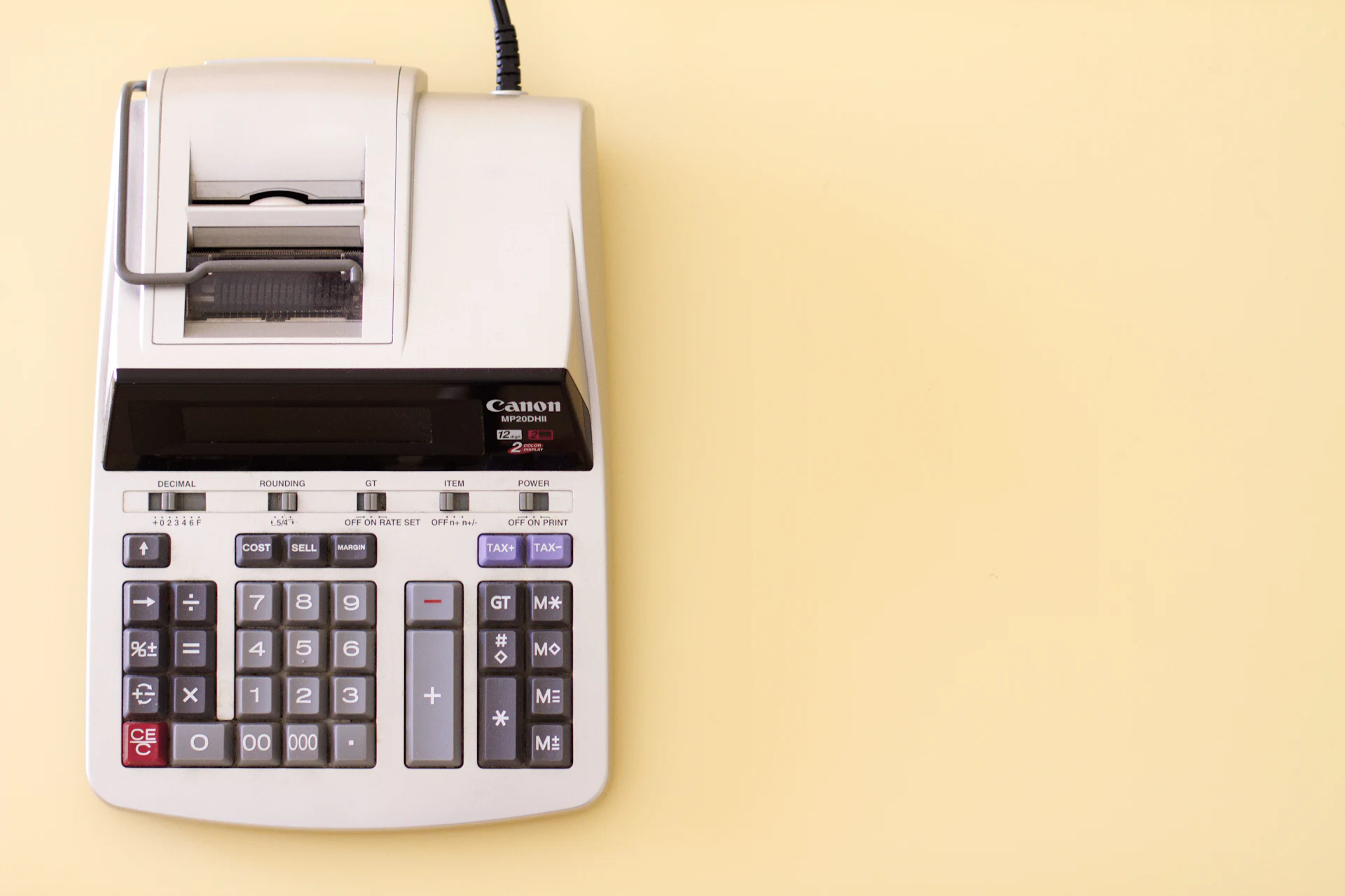 Caja registradora y calculadora