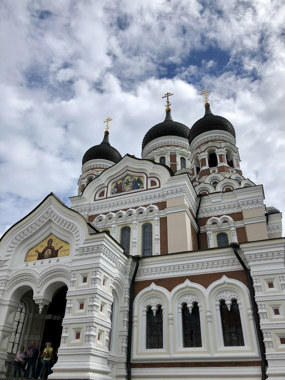 white and black church