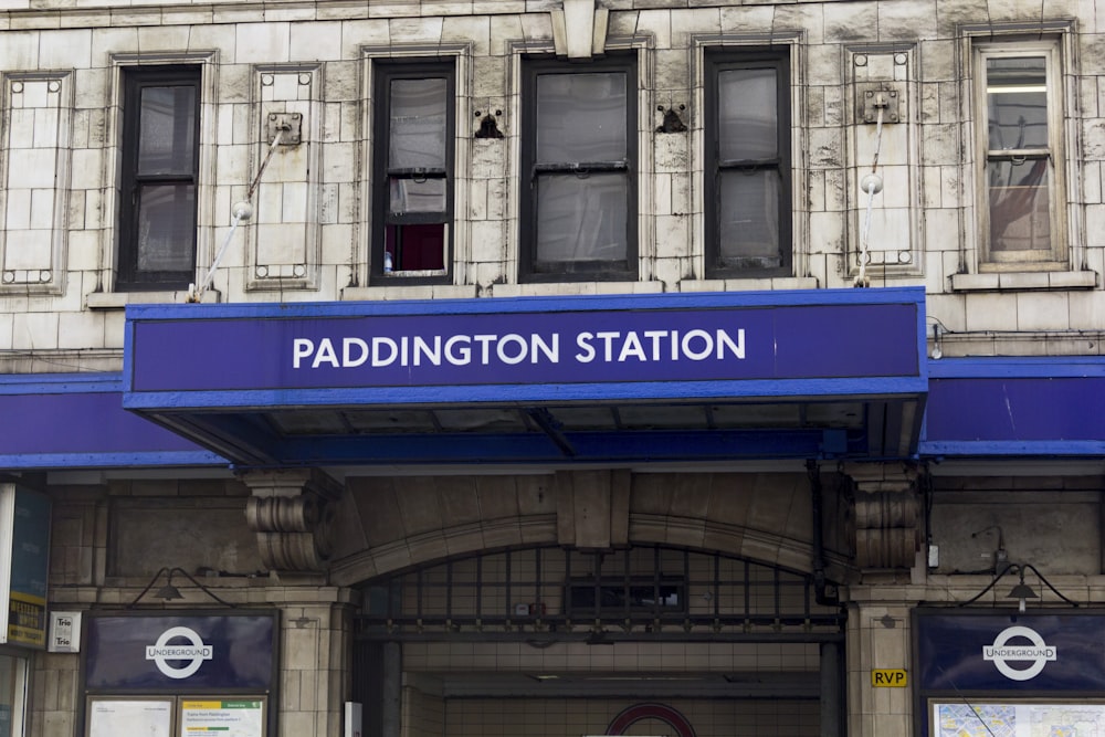 Paddington Station concrete building during daytime