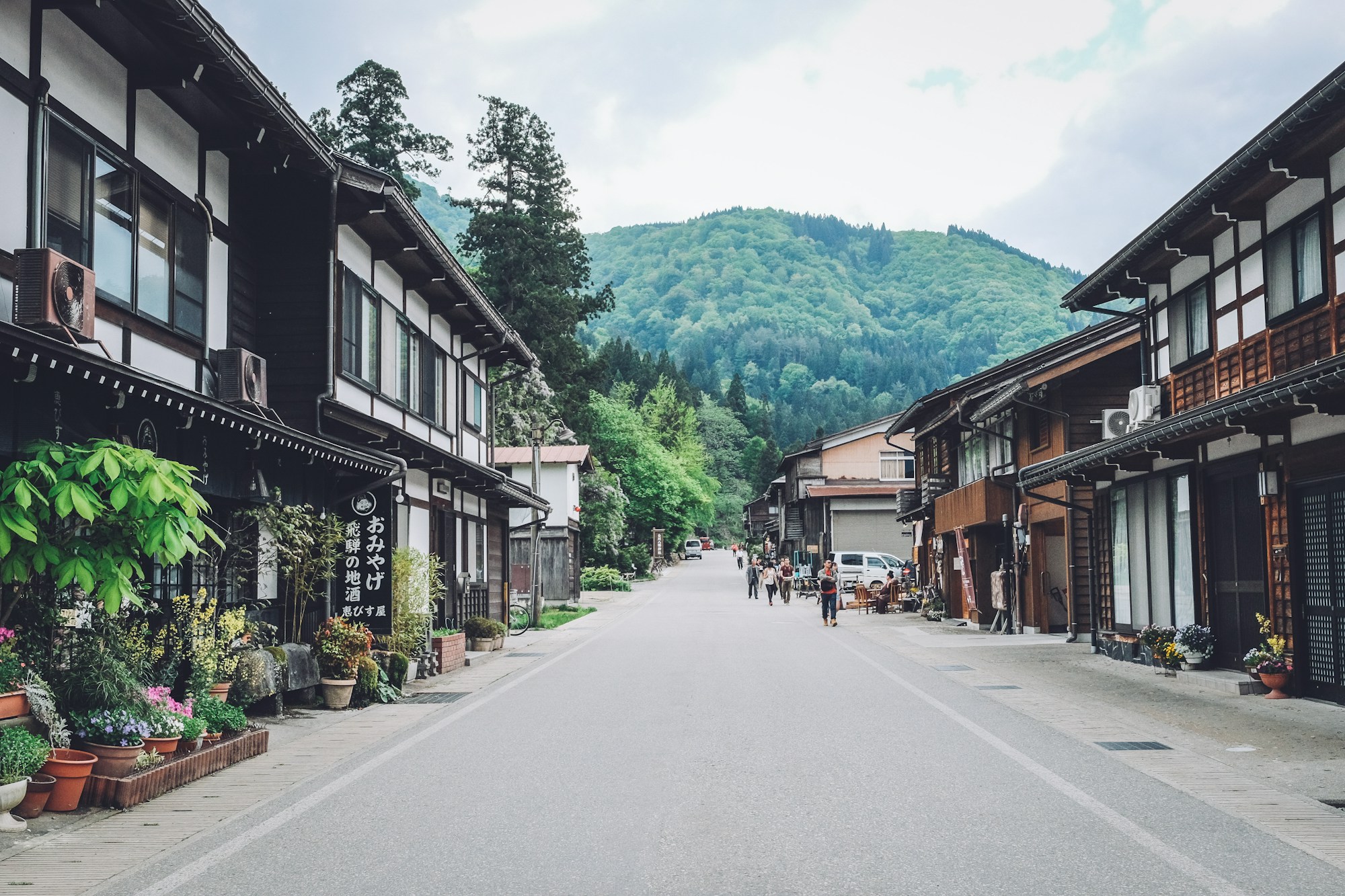 Exploring Shirakawa-go: A Tranquil Japanese Village