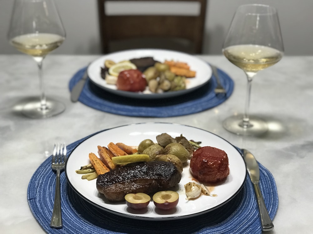 plats cuisinés sur assiette