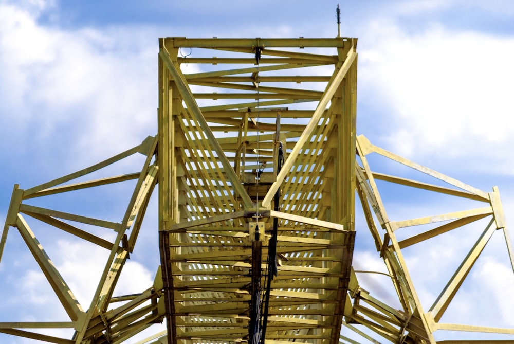 yellow truss