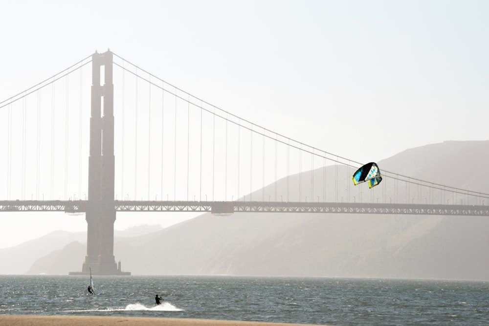 gray suspension bridge