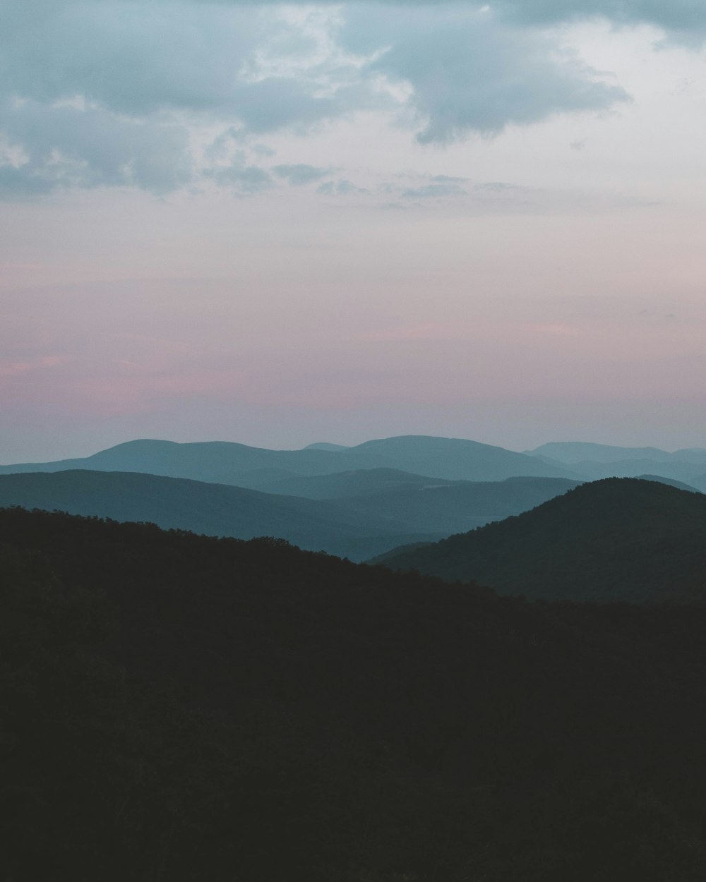 aerial photography of mountain during daytime