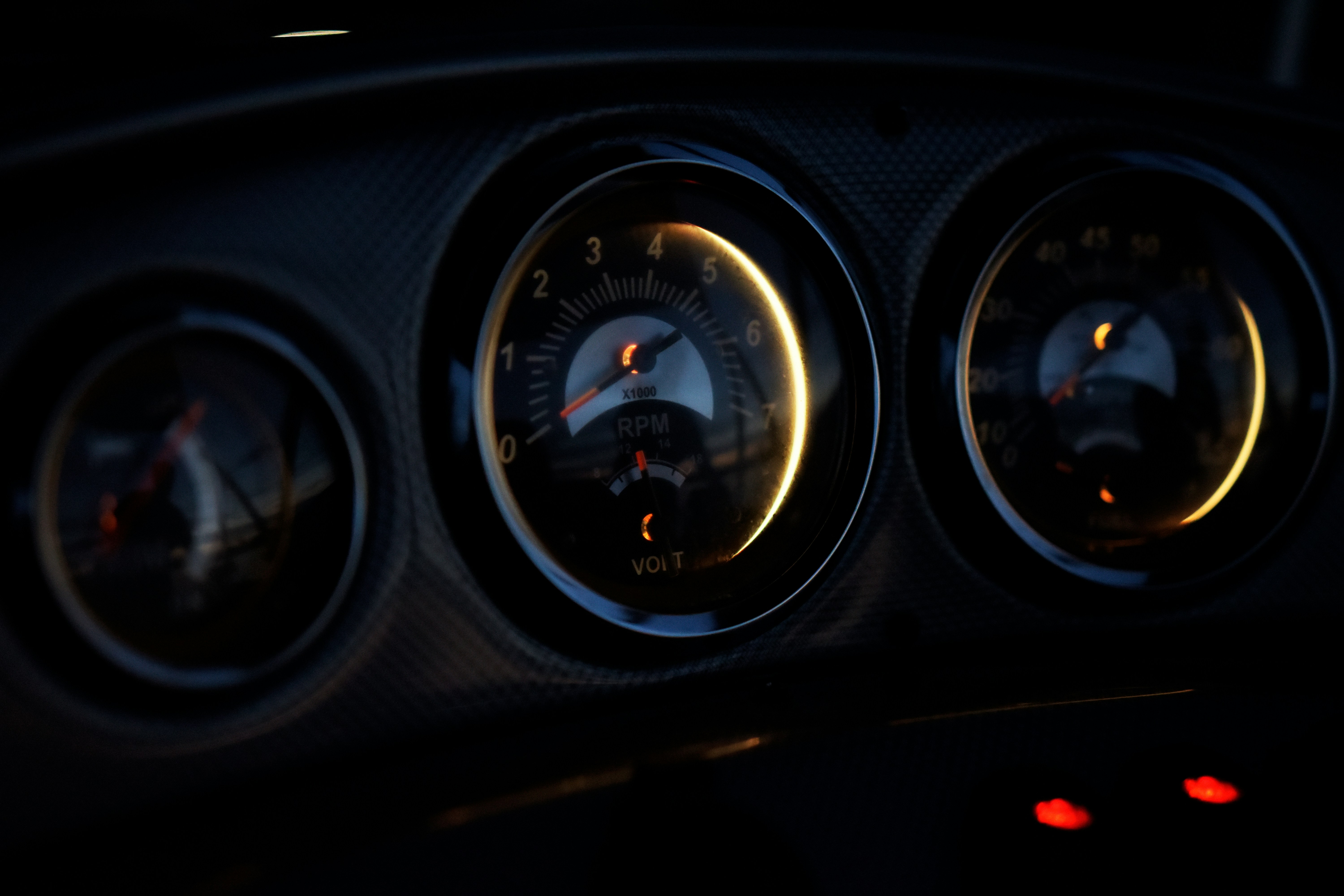 photo-1565105158896-8fce03d1024f?ixid=M3wxMjA3fDB8MXxzZWFyY2h8N3x8c21vayUyMHJwbXxlbnwwfHx8fDE3NDAxNTQ2MjN8MA%5Cu0026ixlib=rb-4.0.3