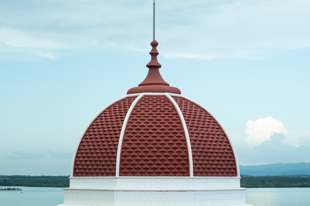 brown house roof