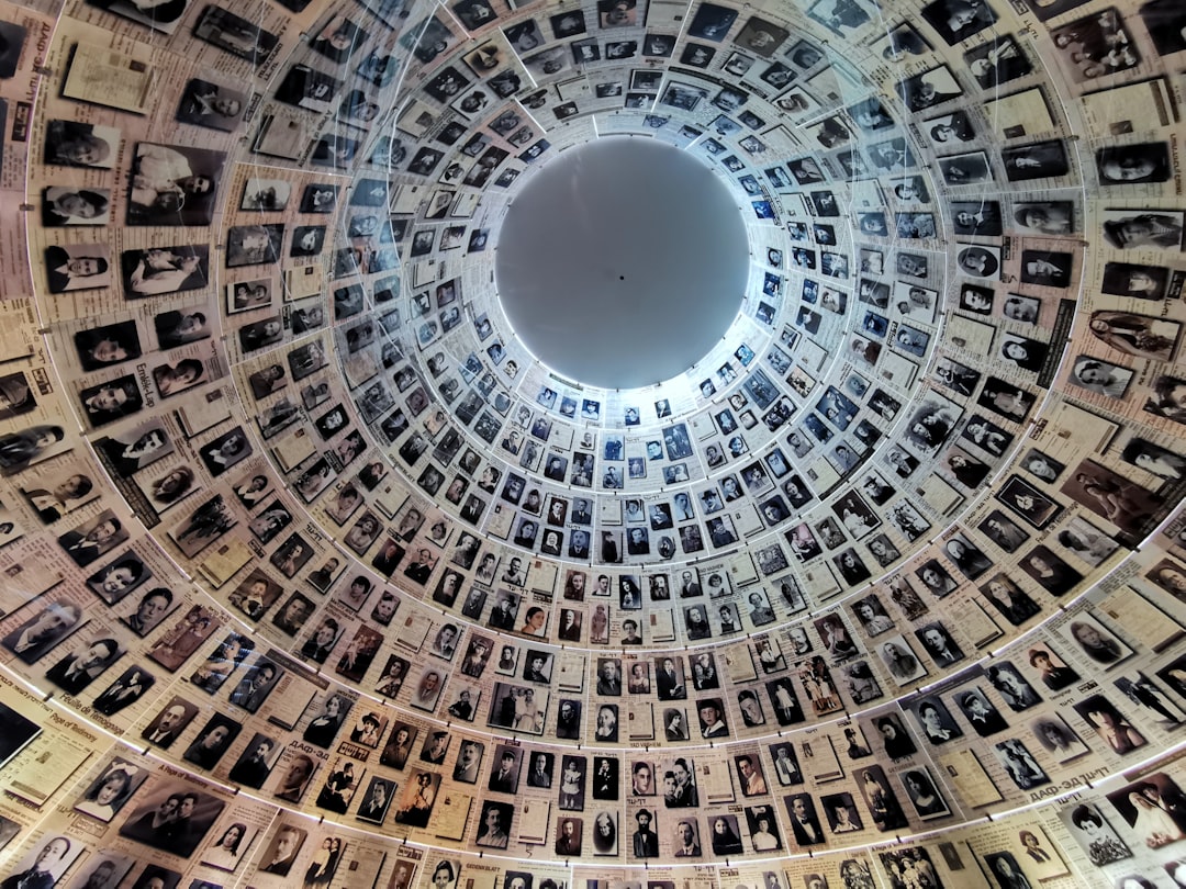 yad vashem museum