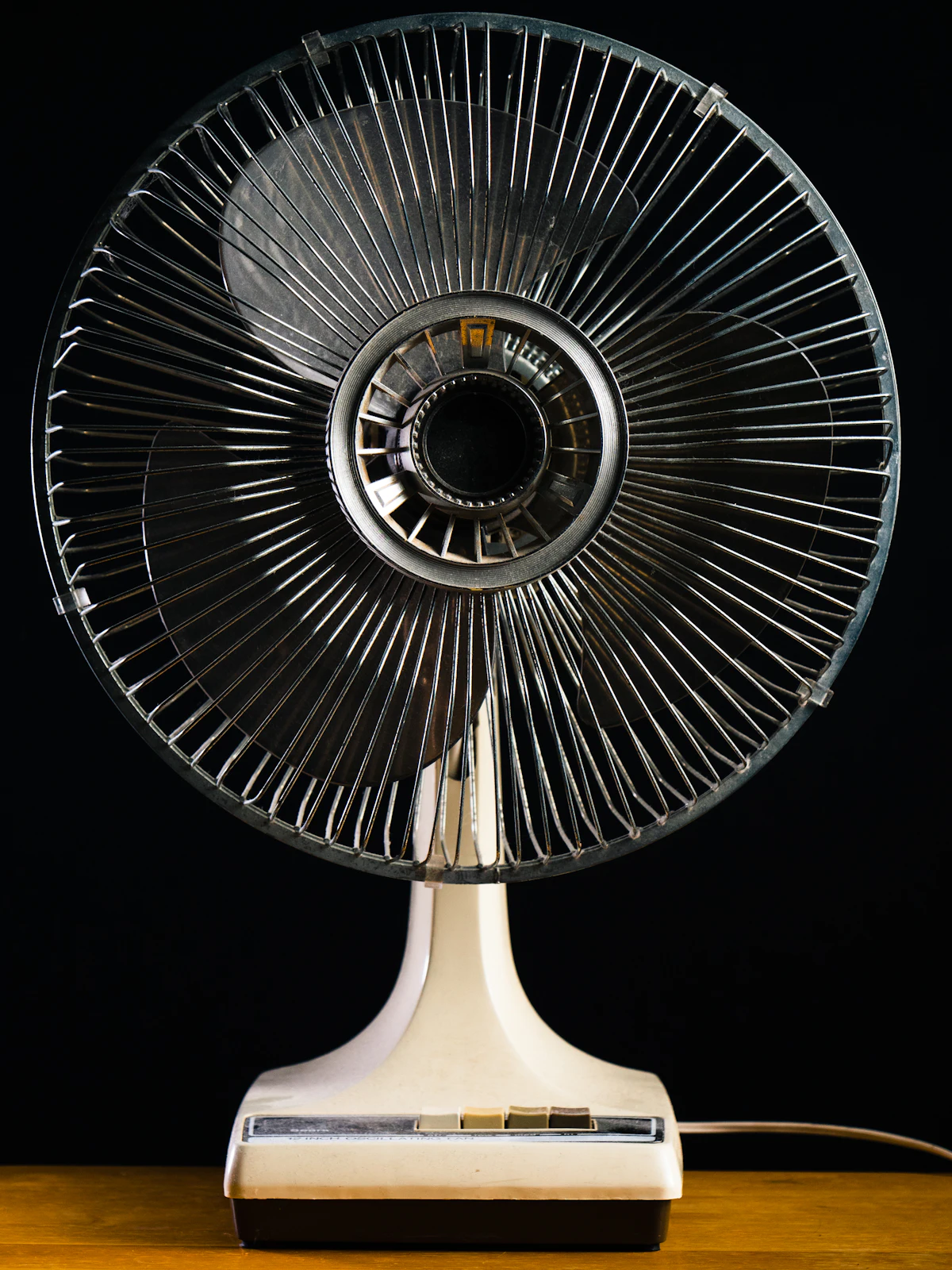 Ventilador de mesa branco