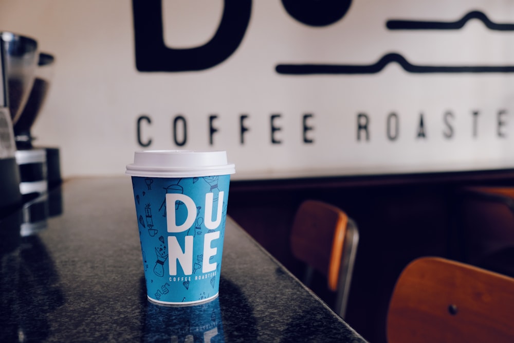 Dune coffee cup on table