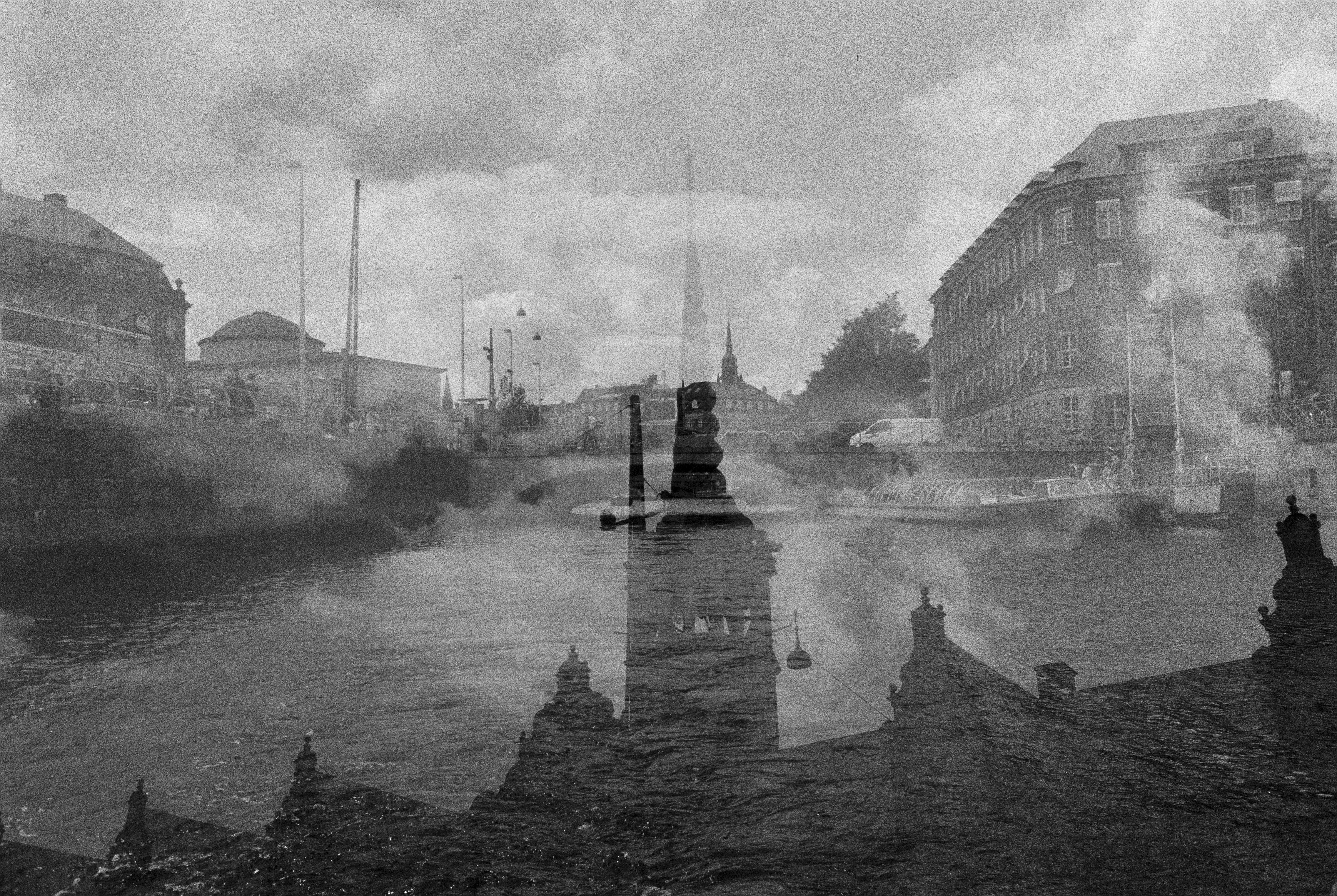 Photo by markusspiske