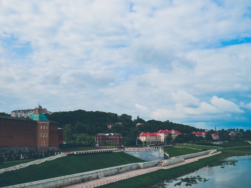 houses near water