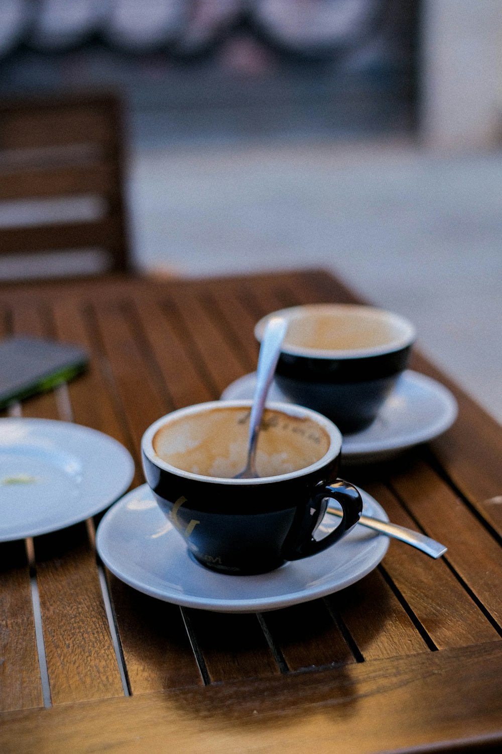 two black mugs