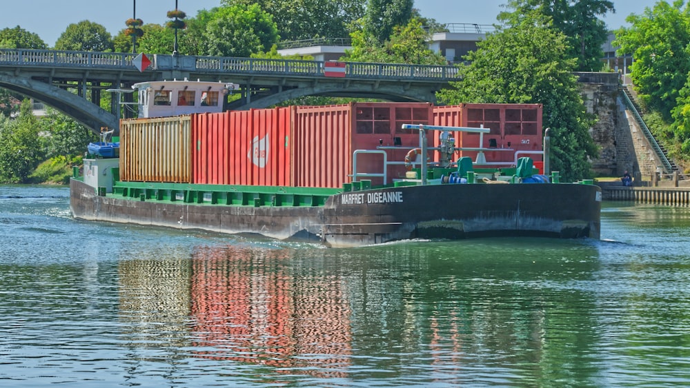 nave cargo