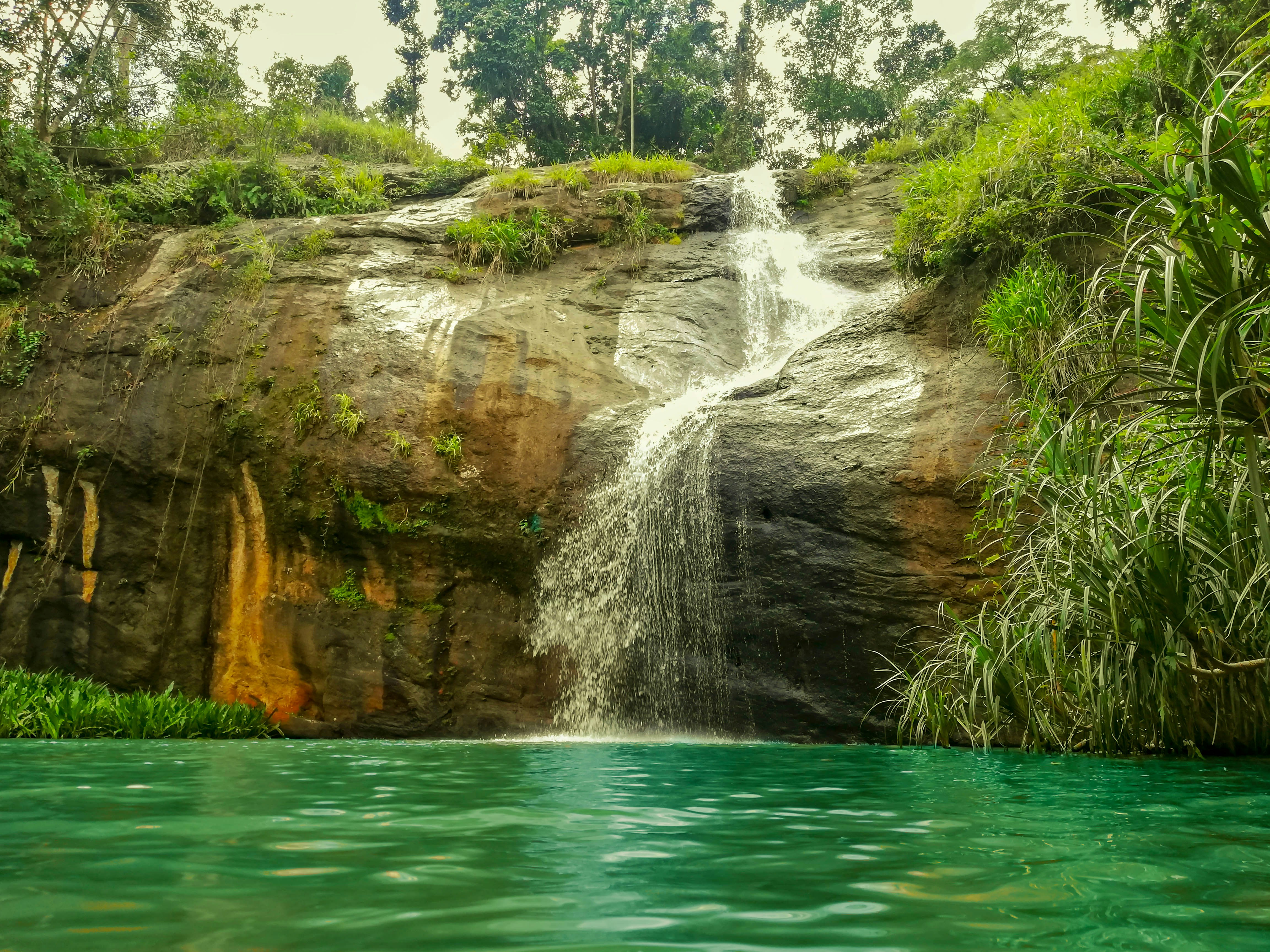 Hiking destinations with waterfalls - Angel Falls