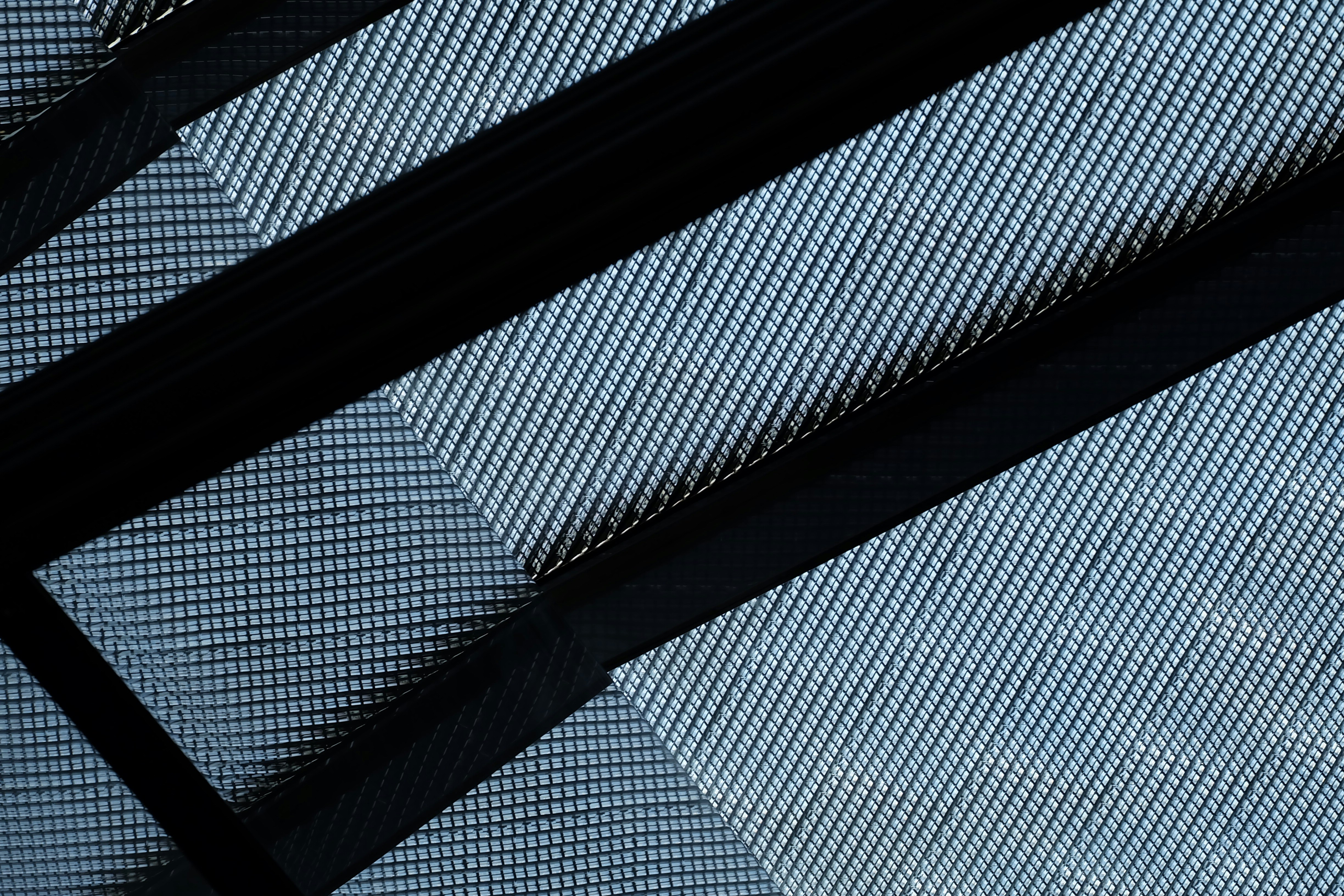 photo-1565266336373-5d0e7060afc9?ixid=M3wxMjA3fDB8MXxzZWFyY2h8NHx8YXBwYXJlbCUyMG1vY2t1cCUyMHNvZnR3YXJlfGVufDB8fHx8MTc1NTI3NTAzMHww\u0026ixlib=rb-4.1.0