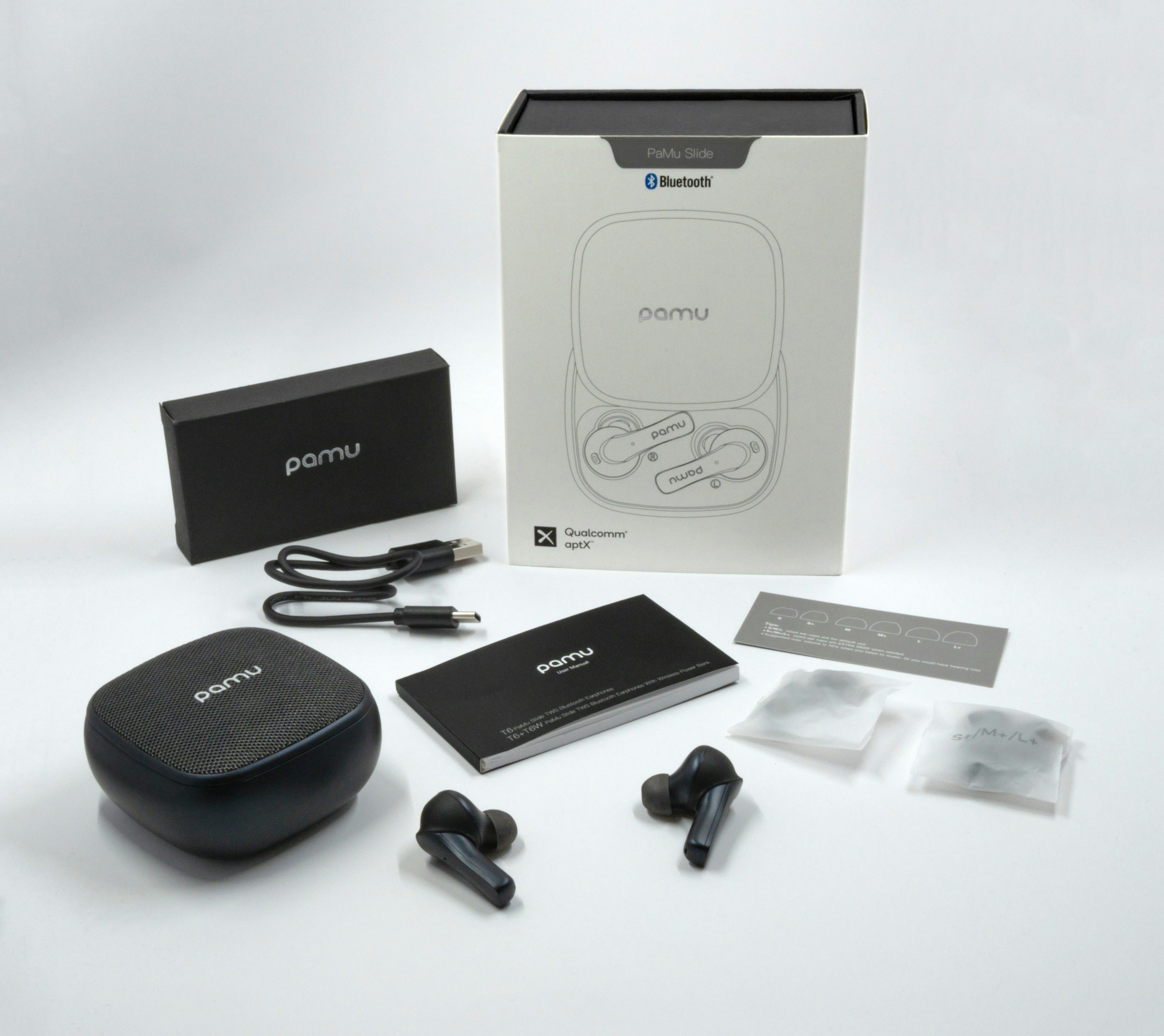 black bluetooth earpods