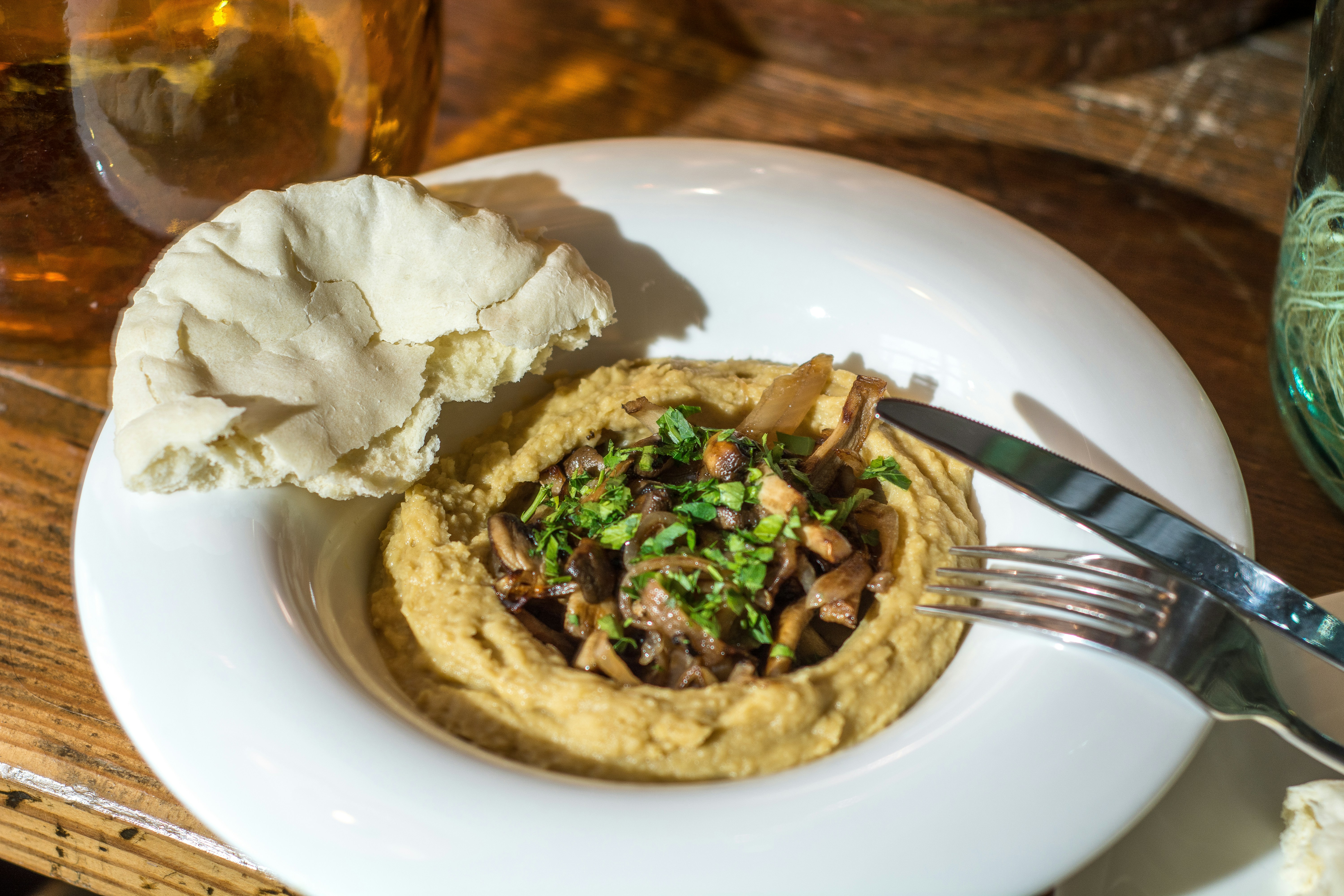 Hummus with Meat