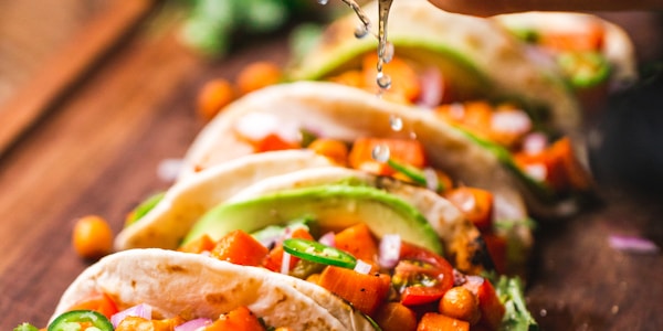 Tacos & Antojitos