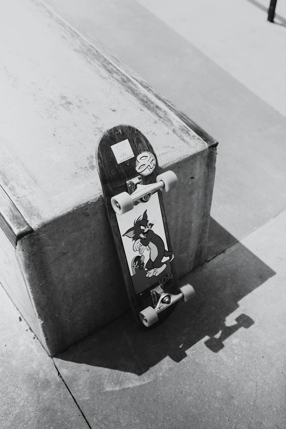 black and white skateboard